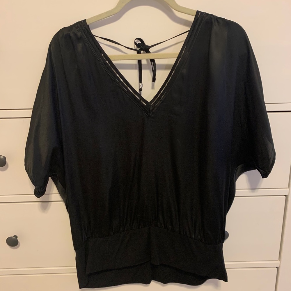 Women’s White House Black Market Silk Blouse